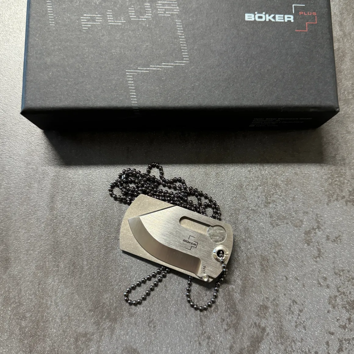 boker_plus__dog_tag__colt_0.webp Boker Plus - Dog Tag - Coltello da Collo