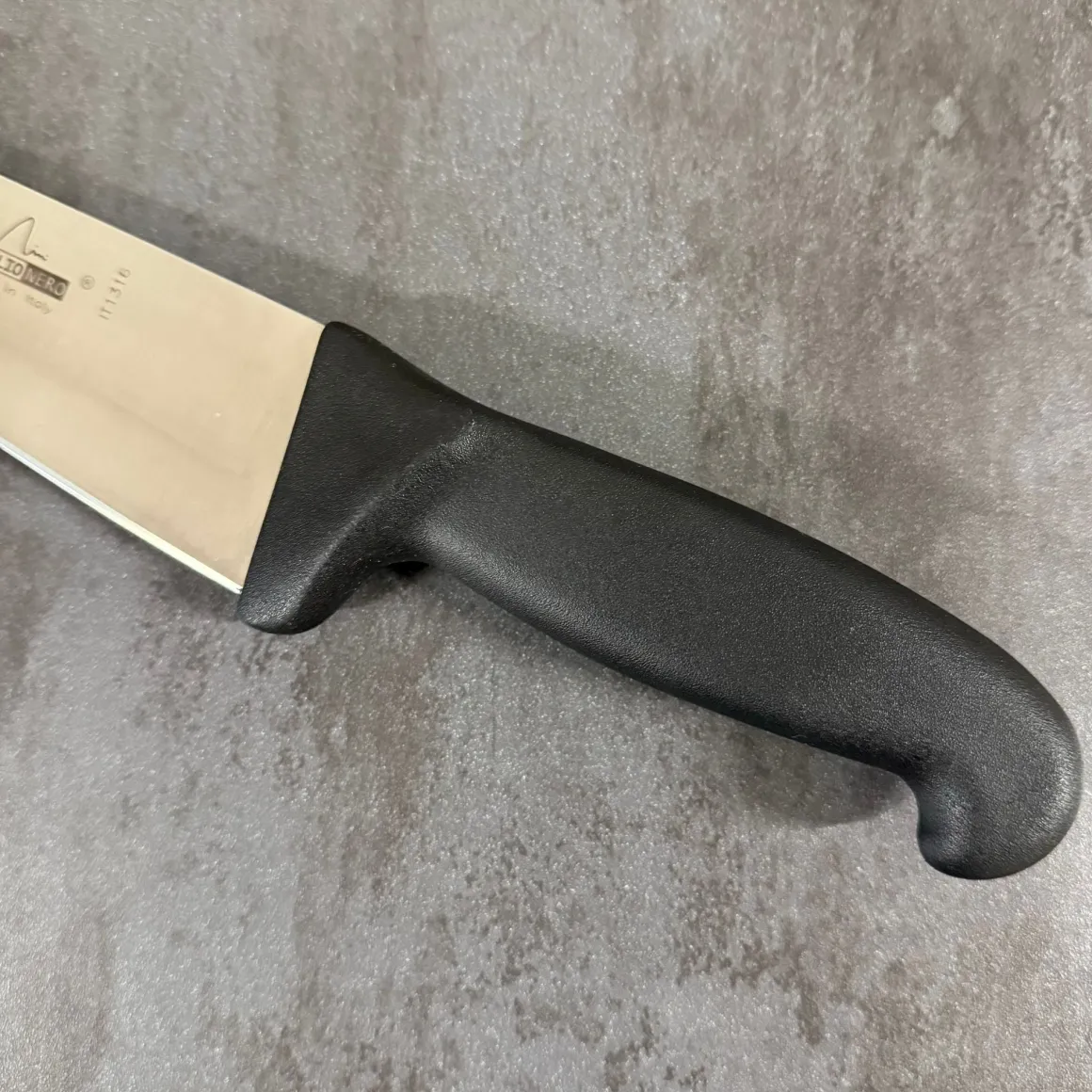 coltello_macelleria_franc_2-5.webp COLTELLO MACELLERIA FRANCESE 16CM - MAGLIONERO -