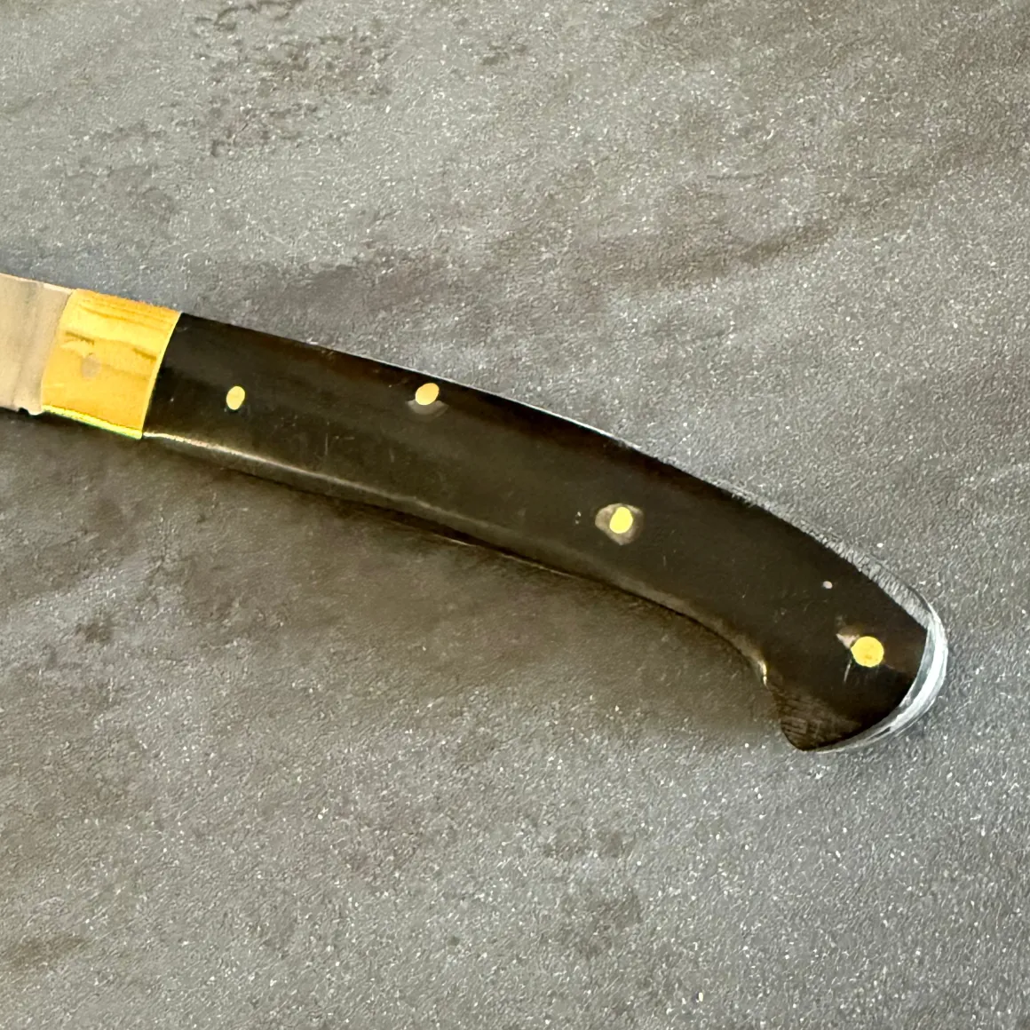 coltello_pattada_artigian_2.webp COLTELLO PATTADA ARTIGIANALE IN CORNO DI BUFALO