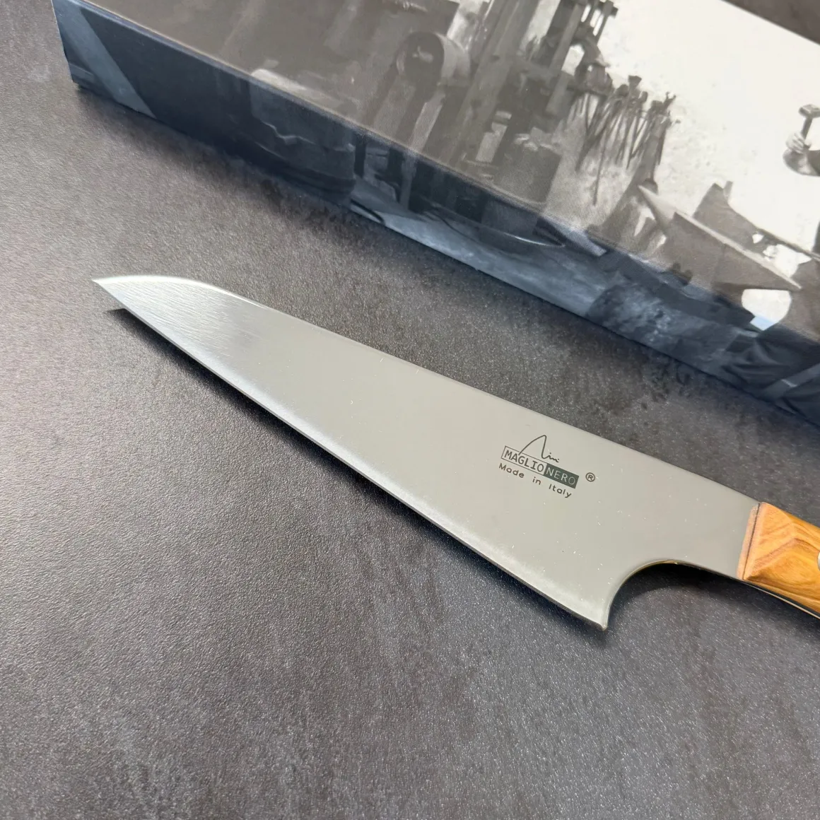 maglionero__coltello_util_1-1.webp MAGLIONERO - COLTELLO UTILITY LINEA ISIDE - 14 CM ULIVO