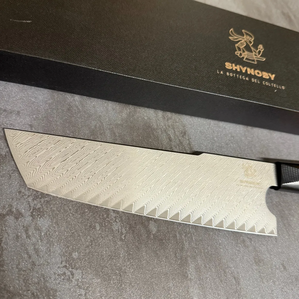 shynoby_damasco__kiritsuk_2-1.webp Shynoby Damasco - Kiritsuke Orange - 18,5cm