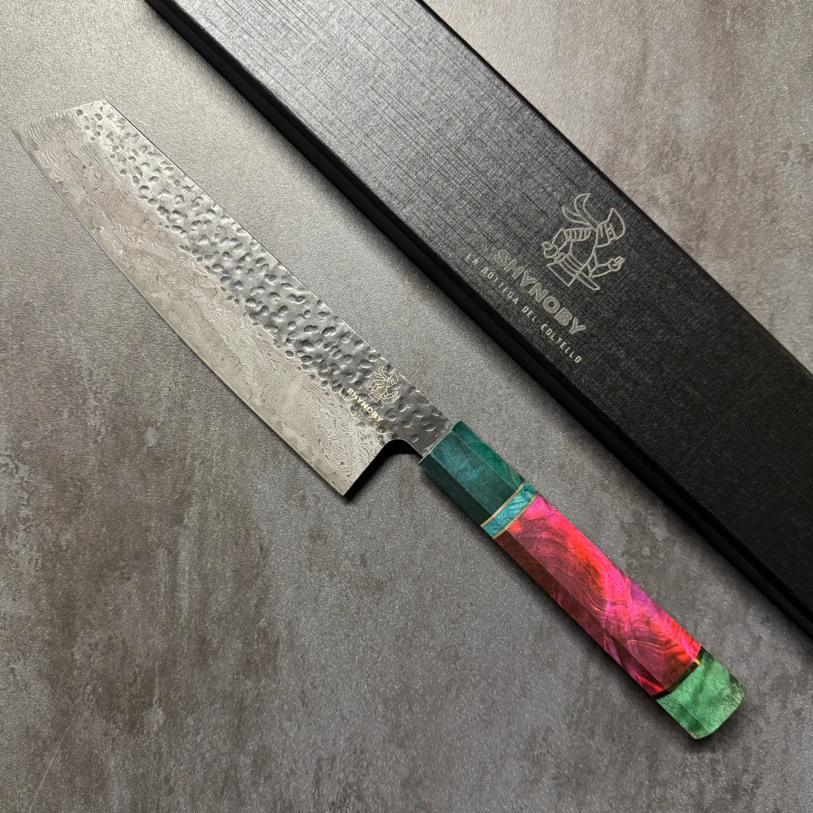 shynoby_hammered_pro__kir_0-1.webp Shynoby Hammered Pro - Kiritsuke 20cm