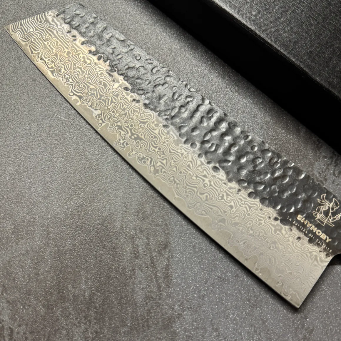 shynoby_hammered_pro__kir_1.webp Shynoby Hammered Pro - Kiritsuke 20cm