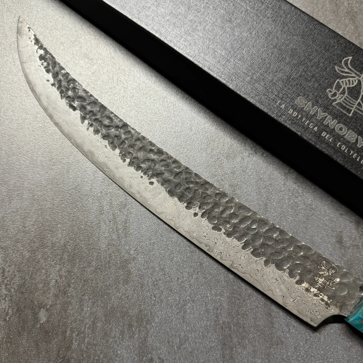 shynoby_hammered_pro__sci_1.webp Shynoby Hammered Pro - Sciabola 26cm
