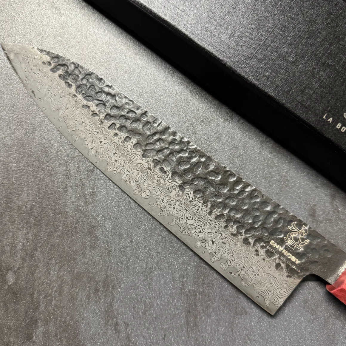 shynoby_hammered_pro__tri_1-1.webp Shynoby Hammered Pro - Trinciante 22cm