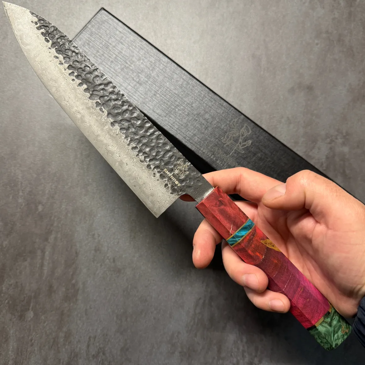 shynoby_hammered_pro__tri_3-1.webp Shynoby Hammered Pro - Trinciante 22cm